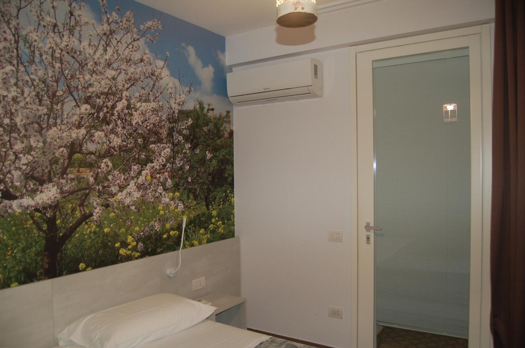 Le 2 Gravine Hotel Matera Luaran gambar